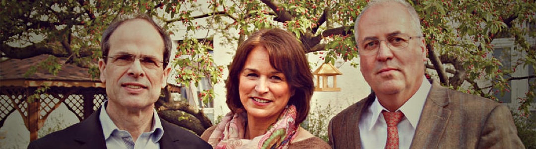Der Stiftungsrat (v.l.n.r.): Prof. Dr. med. Martin Weber (Leiter der Palliativstation der Universitätsmedizin Mainz), Susanne Conrad (ZDF-Moderatorin, Autorin), Bernhard Nellessen (Fernsehdirektor SWR i.R., Kommunikationsberater)